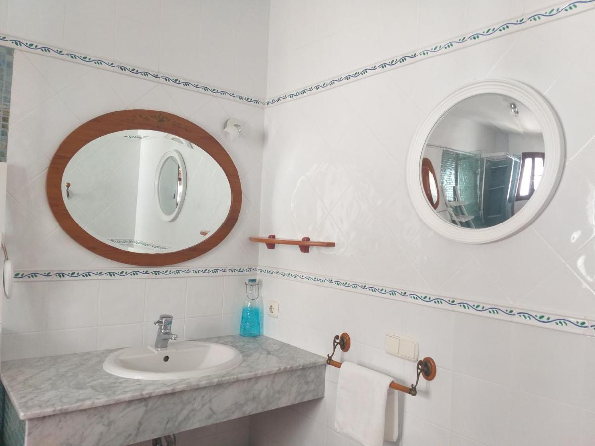 Apartment Atlantika, Solo Familias O Parejas